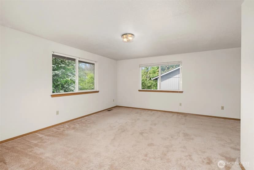 Property photo for 5045 Carole Drive Ne, Olympia photo 22