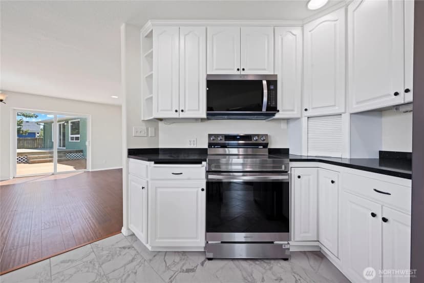 Property photo for 34702 G Street, Ocean Park photo 15