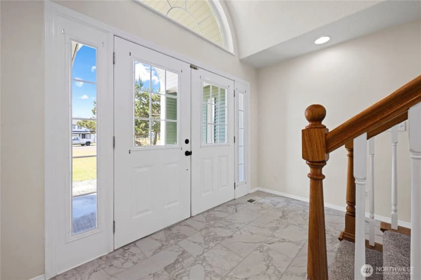 Property photo for 34702 G Street, Ocean Park photo 10