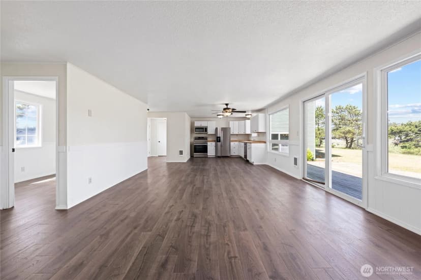 Property photo for 34702 G Street, Ocean Park photo 36