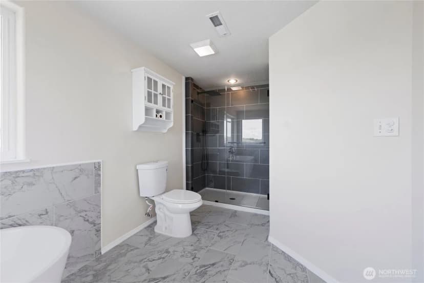 Property photo for 34702 G Street, Ocean Park photo 27