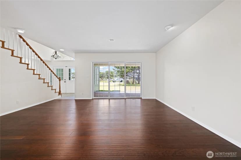 Property photo for 34702 G Street, Ocean Park photo 12