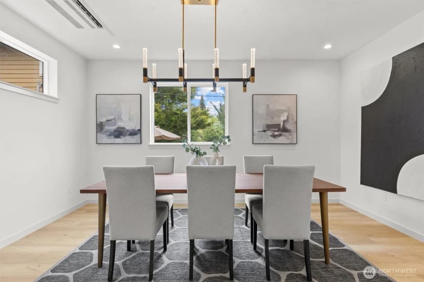 Property photo for 5446 40th Avenue Sw, Seattle photo 17