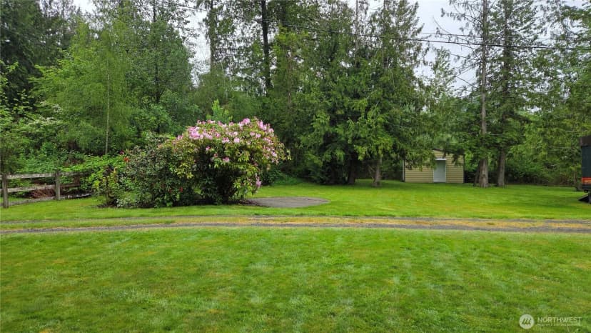 Property photo for 10110 60th Street Se, Snohomish photo 2