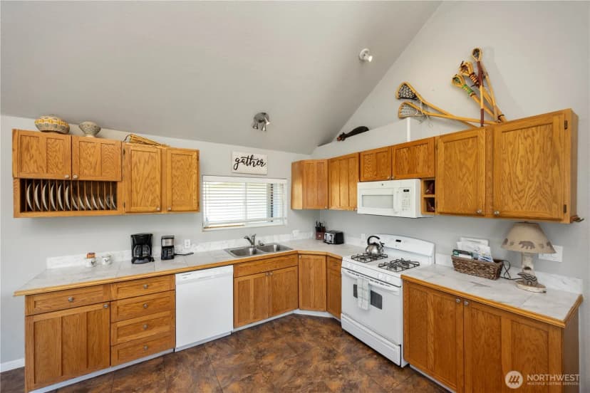 Property photo for 552 Bill Shaw Road, Pateros photo 17