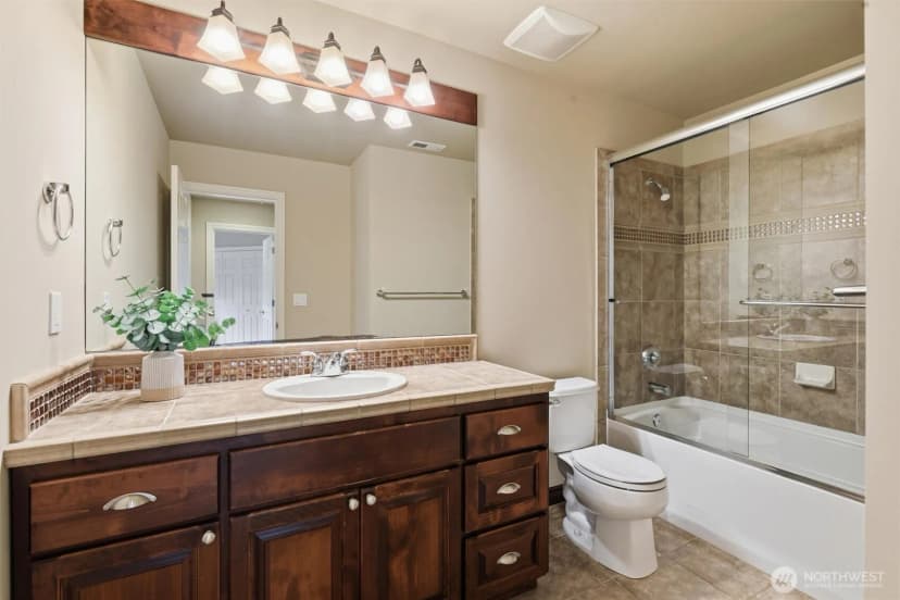 Property photo for 2734 Ne Daphne Street, Issaquah photo 29