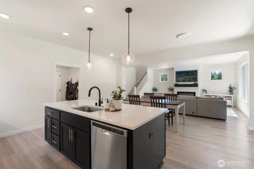 Property photo for 1090 Rw Fletcher Street, Winlock photo 8