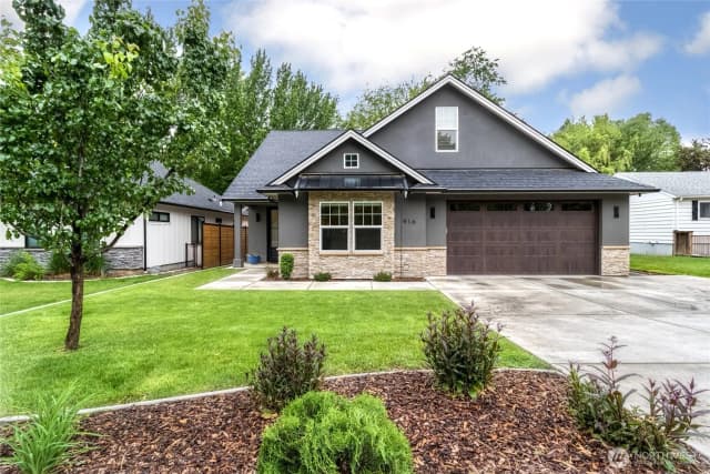 Property photo for 916 Statesman Street, Walla Walla
