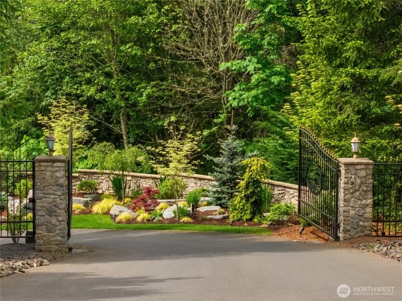 Property photo for 217 Alderwood Drive, Chehalis photo 3