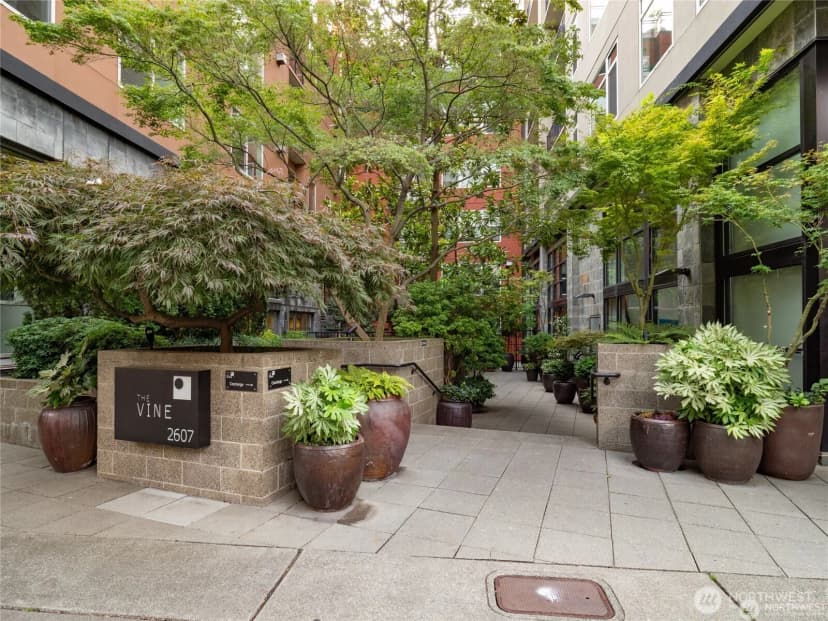 Property photo for 2607 Western Avenue #612, Seattle photo 2