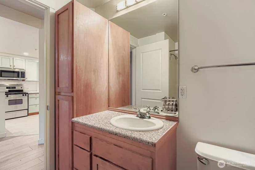 Property photo for 2607 Western Avenue #612, Seattle photo 17