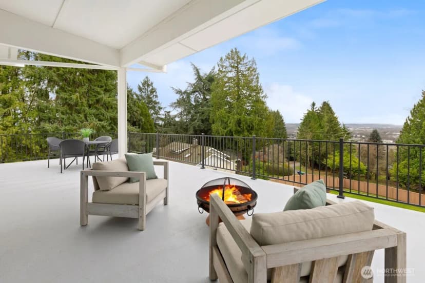 Property photo for 7853 S 132 Street, Seattle photo 37
