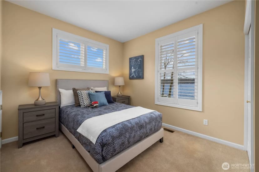 Property photo for 649 E Lake Sammamish Parkway Se, Sammamish photo 26