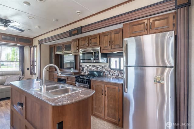 Property photo for 7037 Hwy 262 #2, Othello photo 4