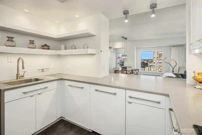 Property photo for 121 Vine Street #2506, Seattle photo 10