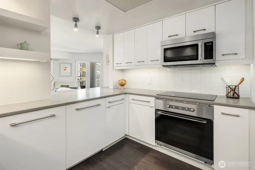 Property photo for 121 Vine Street #2506, Seattle photo 11