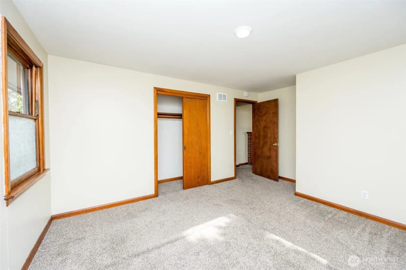 Property photo for 6521 S Park Ave, Tacoma photo 11