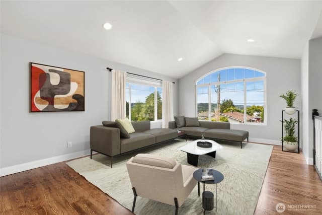 Property photo for 1005 N 29th Street, Renton photo 4