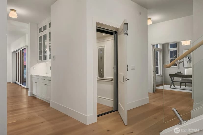 Property photo for 1031 Mcgilvra Blvd East, Seattle photo 12