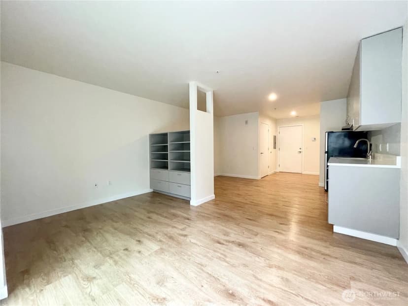 Property photo for 2249 Ne 46th Street, Seattle photo 6