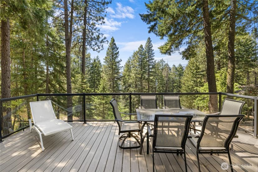 Property photo for 151 Sandstone Drive, Ronald photo 12