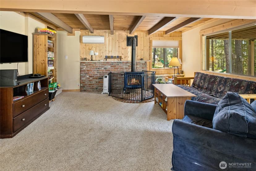Property photo for 151 Sandstone Drive, Ronald photo 27