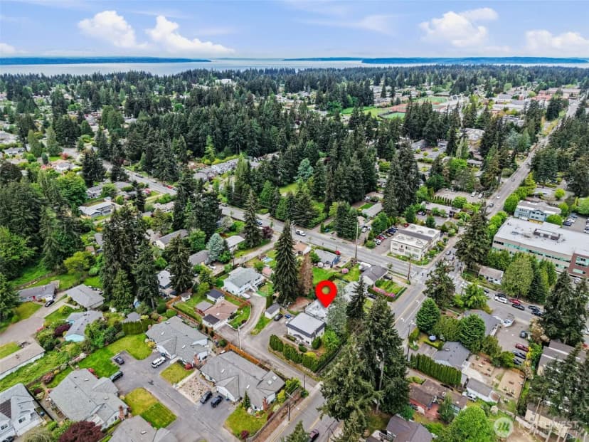 Property photo for 22018 76th Avenue W, Edmonds photo 17