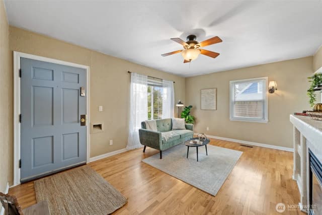 Property photo for 4414 N 19th Street, Tacoma photo 4