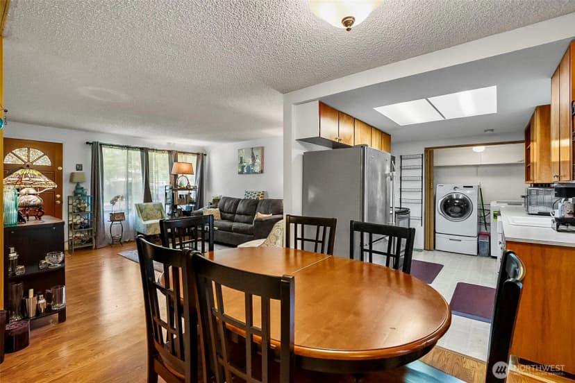 Property photo for 19761 Ne 156th, Woodinville photo 10