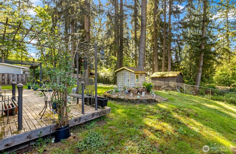 Property photo for 19761 Ne 156th, Woodinville photo 32