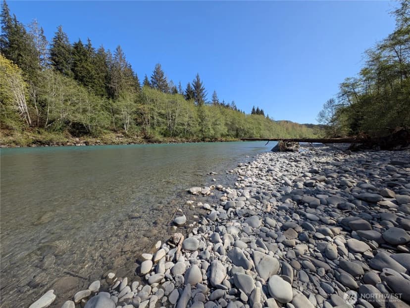 Property photo for 999 Hoh River Park Drive, Forks photo 2