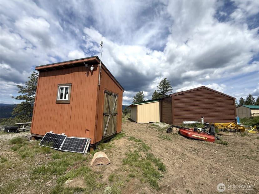 Property photo for 19 Union Ridge Spur Road, Republic photo 13