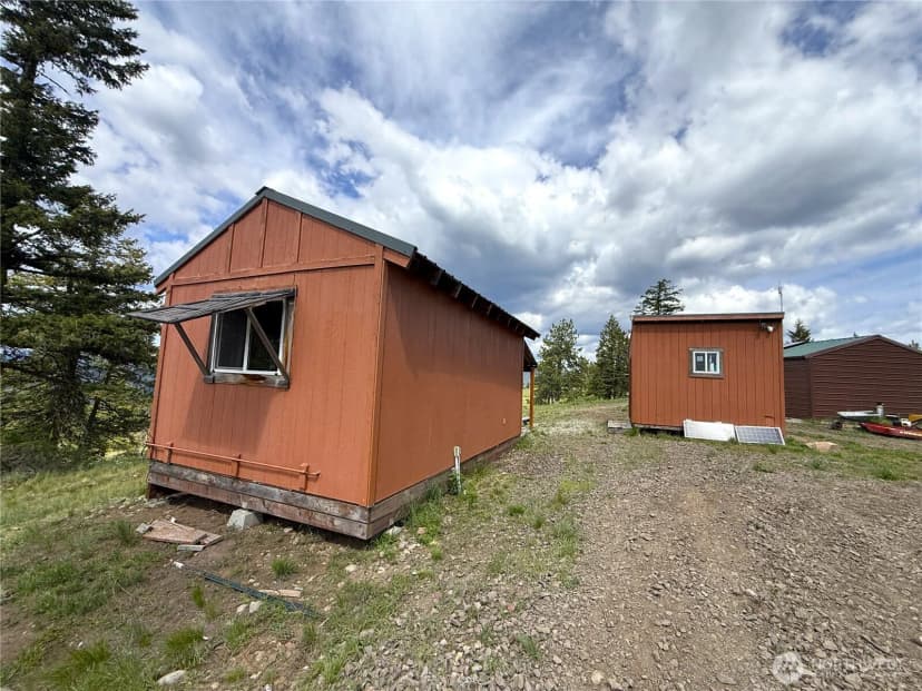 Property photo for 19 Union Ridge Spur Road, Republic photo 12