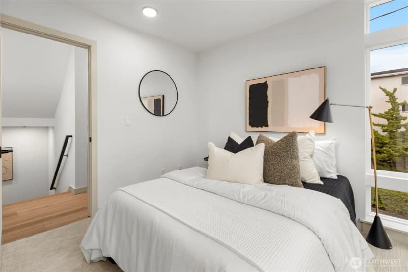 Property photo for 724 N 36th Street, Seattle photo 24