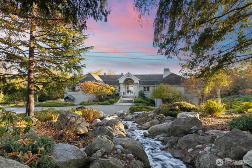 Property photo for 4205 Sw Point Robinson Road, Vashon photo 6