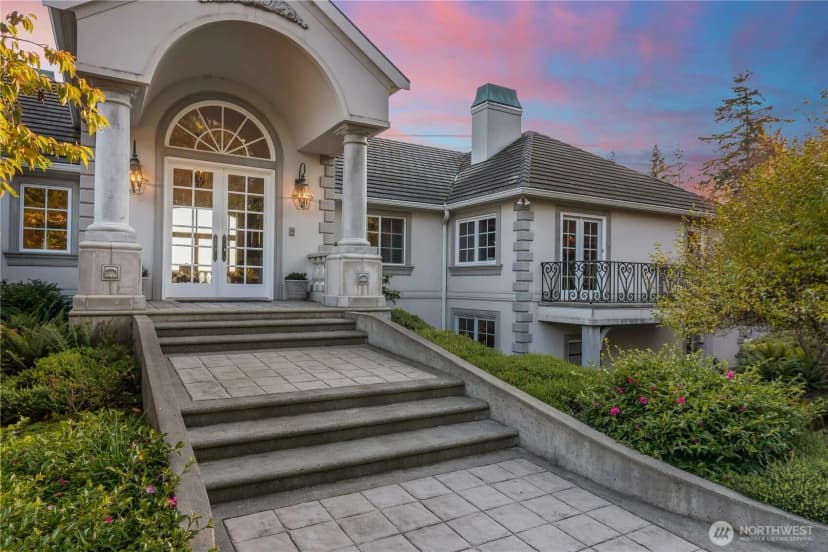Property photo for 4205 Sw Point Robinson Road, Vashon photo 7