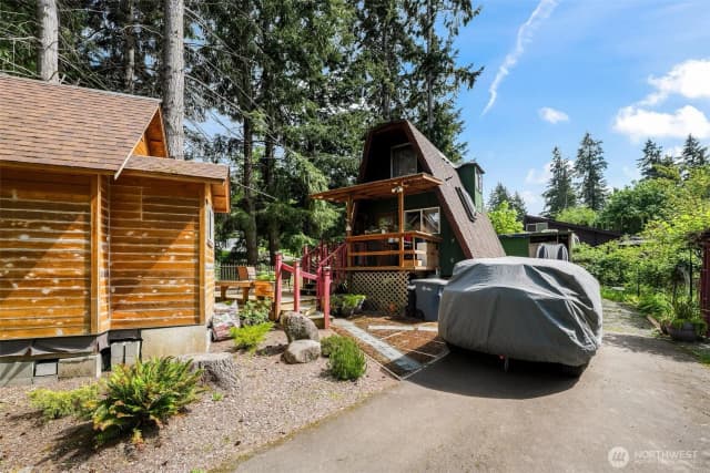 Property photo for 8011 175th Avenue Sw, Longbranch