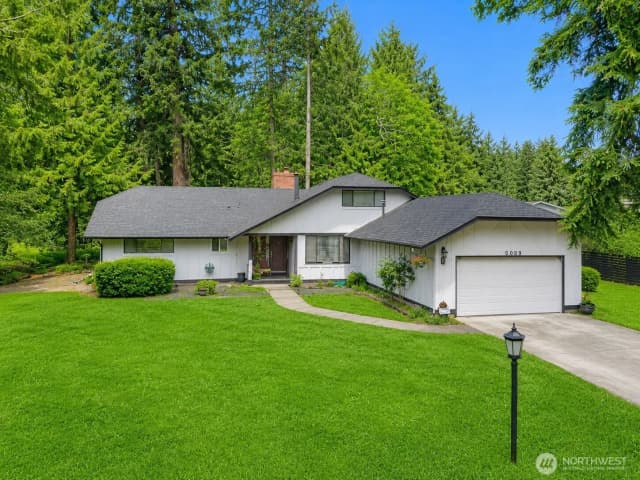 Property photo for 5808 Woodlake Drive W, University Place