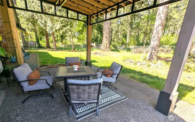 Property photo for 5808 Woodlake Drive W, University Place photo 4