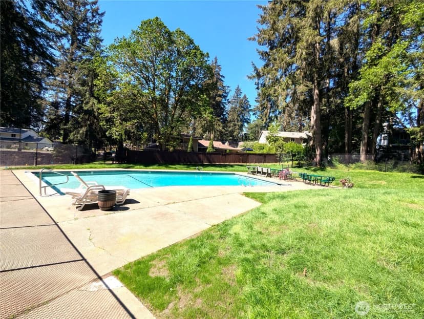 Property photo for 5808 Woodlake Drive W, University Place photo 24