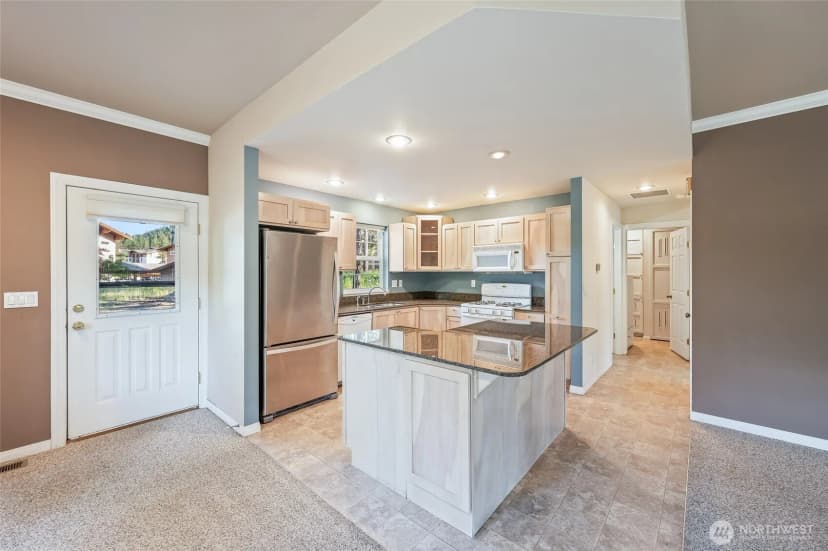 Property photo for 11645 River Bend Drive, Leavenworth photo 20