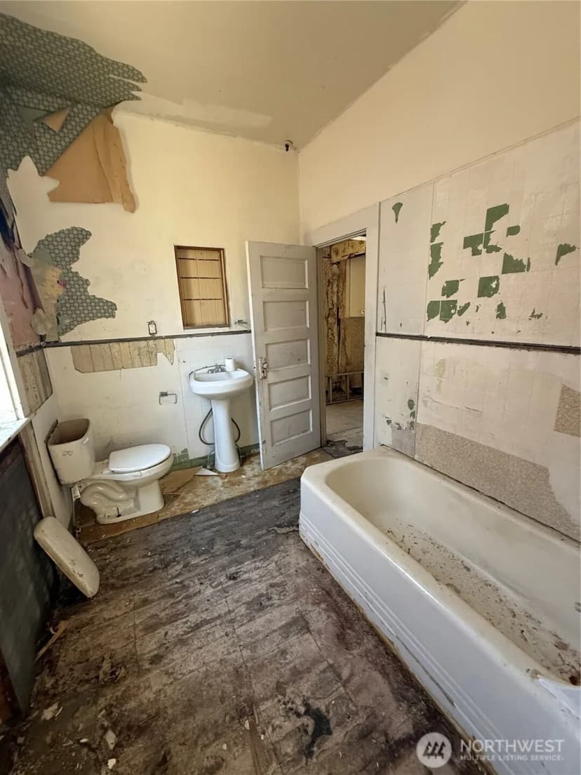 Property photo for 222 12th Street, Raymond photo 11