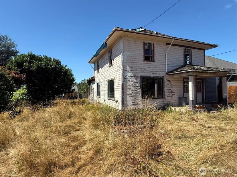 Property photo for 222 12th Street, Raymond photo 2