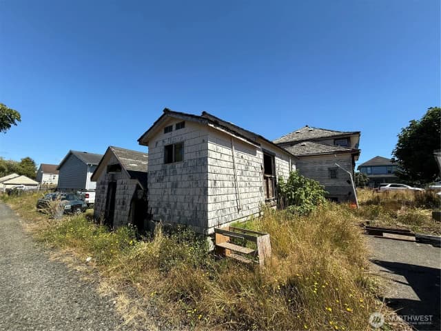 Property photo for 222 12th Street, Raymond photo 3
