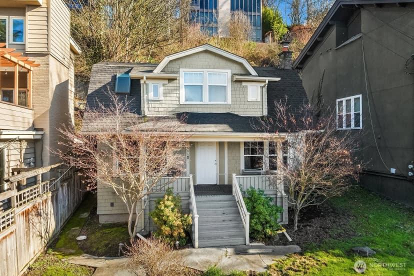 Property photo for 1606 Lakeview Boulevard E, Seattle photo 25