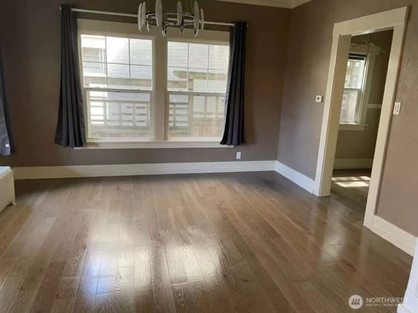 Property photo for 1606 Lakeview Boulevard E, Seattle photo 2