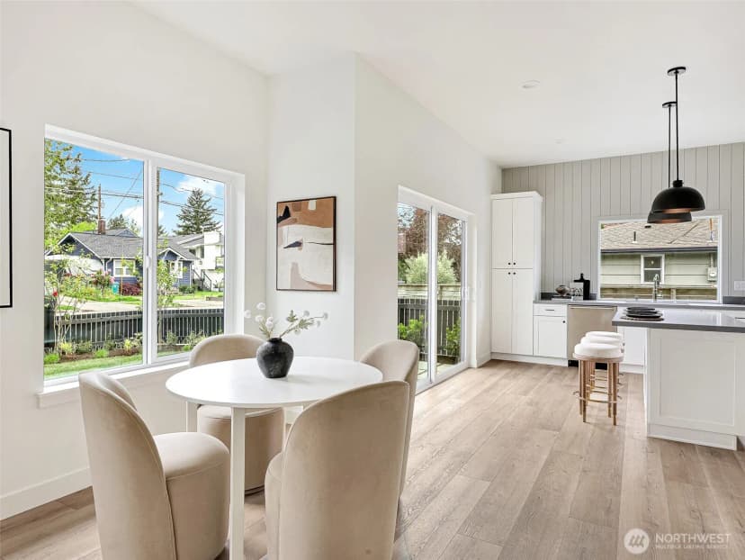 Property photo for 8128 12th Avenue Sw #a, Seattle photo 6
