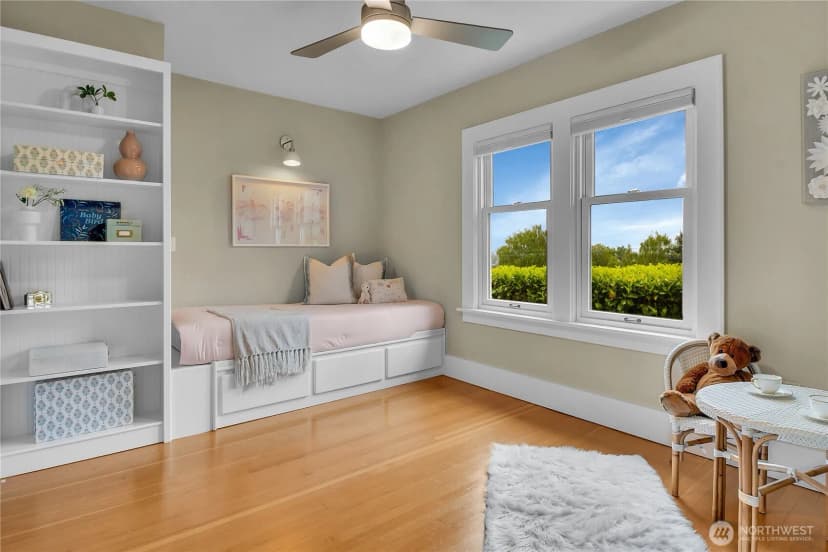 Property photo for 110 Smith Street, Seattle photo 18