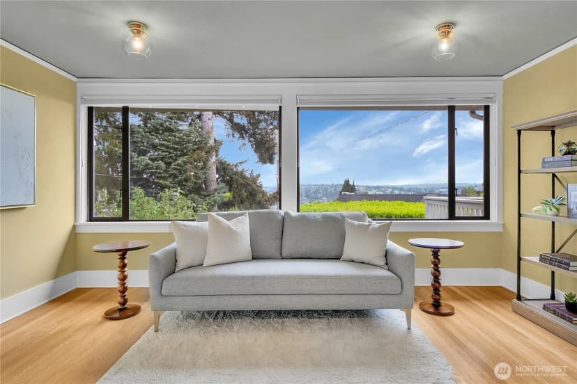 Property photo for 110 Smith Street, Seattle photo 13