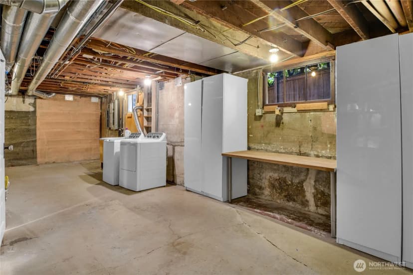 Property photo for 110 Smith Street, Seattle photo 28